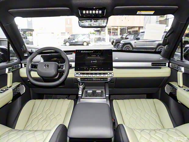 环比增长超38.4% 猛士汽车11月销量2007辆